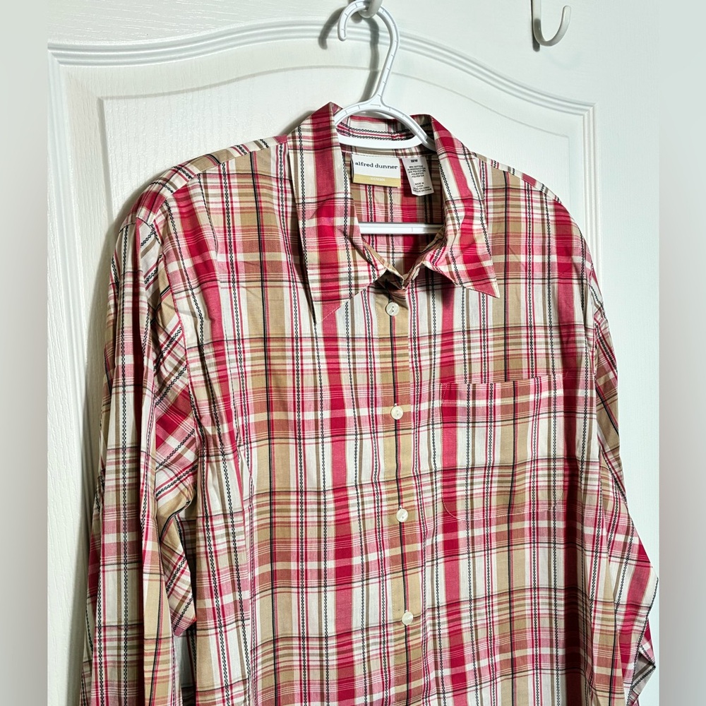 Women’s Alfred Dunner Long Sleeve Button Up Pink Plaid Shirt NWT Size 22W - Picture 3 of 13